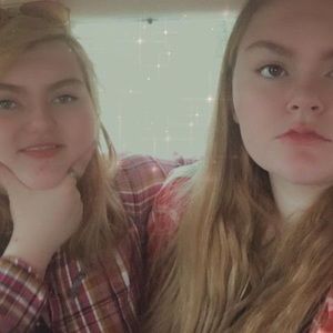 Meet your Posher, Isabel